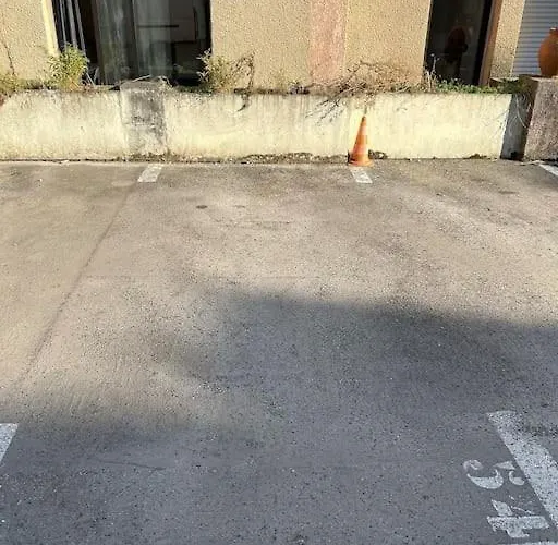 Appartement Avec Parking Gratuit